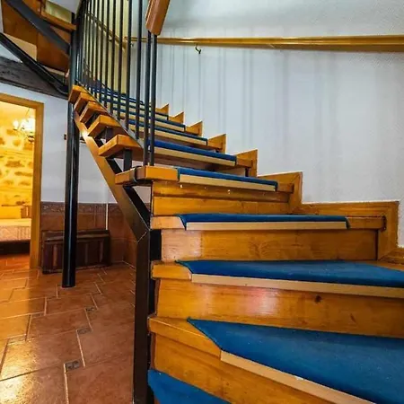 La Casa De Santo Tomé